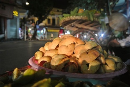 Ngất ngây mùa sấu Hà Nội