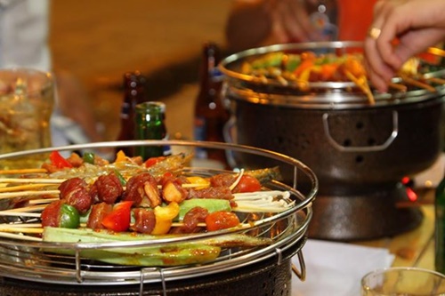 Ngon miệng, đã mắt với quán nướng Lò Đất BBQ