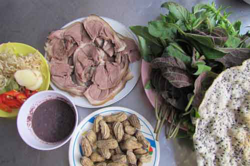 Những đặc sản Việt Nam khiến khách Tây khiếp sợ