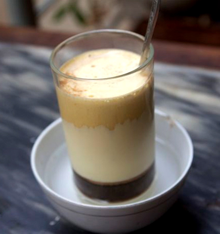 Pha cafe trứng thơm ngon trong nháy mắt 