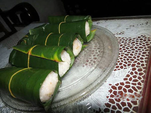Phố chiều mưa, nhớ hương chuối nướng quê