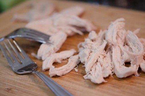 Salad gà chua ngọt Hàn Quốc
