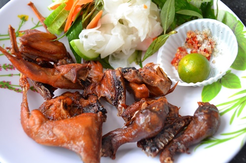 Thơm lừng cút chiên bơ