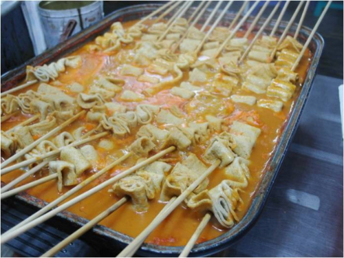 Thưởng thức ẩm thực đường phố Hàn Quốc 