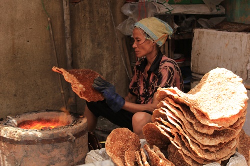 Về Thổ Hà ăn bánh đa, ngắm nhà cổ 
