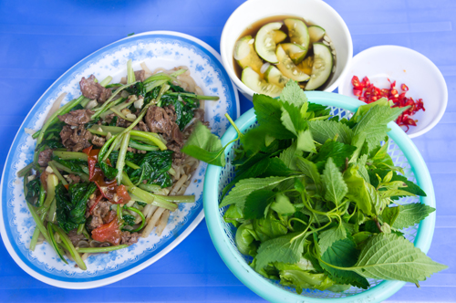 3. Phở xào