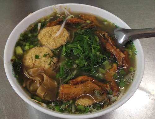 Canh cá Quỳnh Côi (Thái Bình)