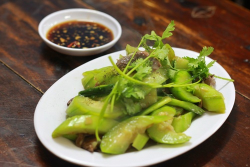 Mướp xào lòng