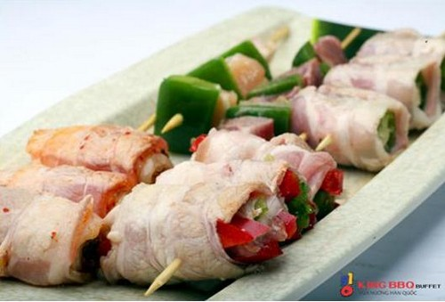 Thịt bò được nhập khẩu từ Mỹ với quy trình chọn lọc, bảo quản kỹ lưỡng.