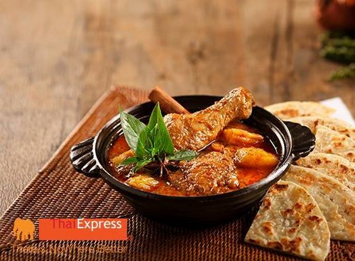 Massaman cà ri nổi tiếng thế giới.