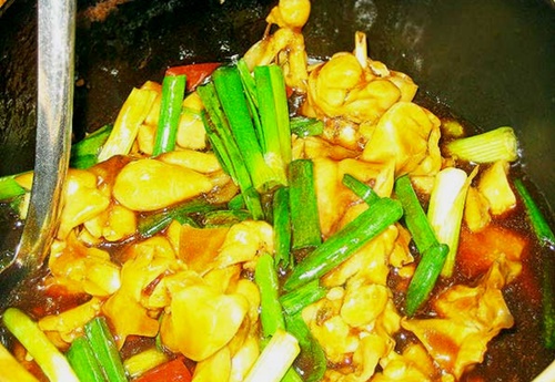 5-dia-chi-an-chao-ech-o-singapore-duoc-nguoi-dia-phuong-chi-dan