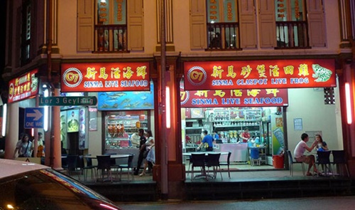 5-dia-chi-an-chao-ech-o-singapore-duoc-nguoi-dia-phuong-chi-dan-2