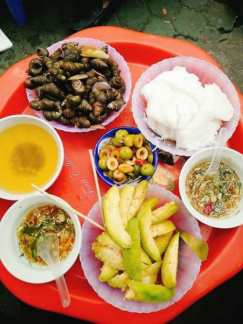 5 quan oc Ha Noi luon dong khach o Ha Noi hinh anh 1