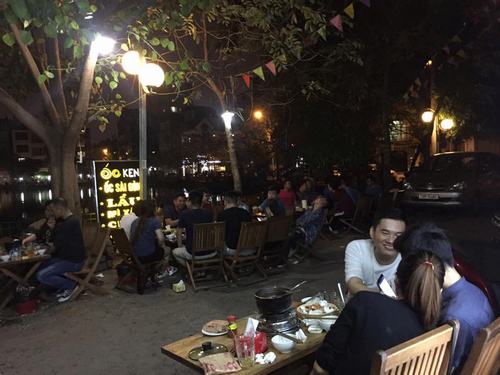 5 quan oc Ha Noi luon dong khach o Ha Noi hinh anh 11