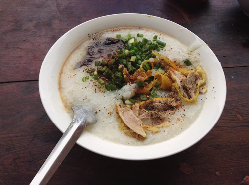bay-mon-an-noi-tieng-co-ten-doc-la-o-viet-nam-6