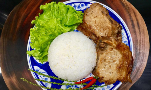 bi-mat-de-mon-suon-nuong-com-tam-ngon-nhu-hang-1