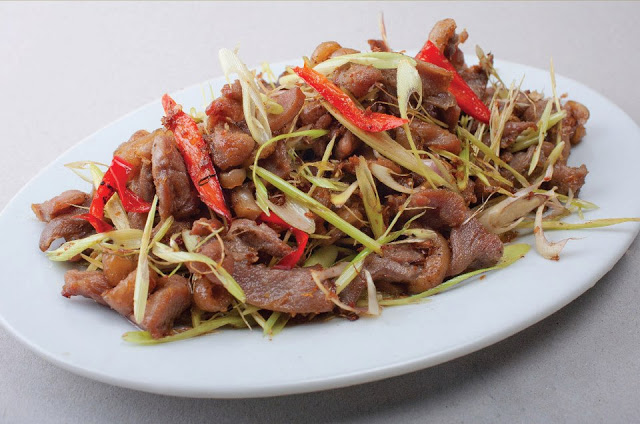 Gia đình - Món ngon mỗi ngày: Tuyệt chiêu làm món thịt ngan xào sả ớt thơm cay (Hình 2).