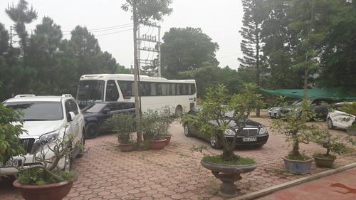 Nha hang to chuc tiec o dai lai