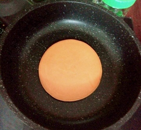 cuoi-tuan-tu-lam-banh-ran-doraemon-thom-ngon-cho-con