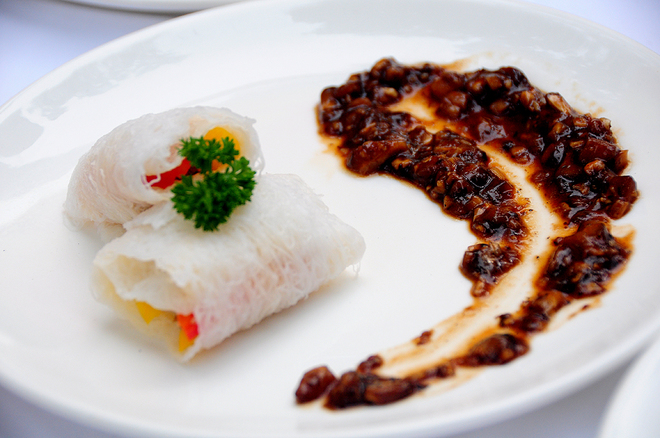 Học sinh Sài Gòn nấu ăn chuyên nghiệp như đầu bếp