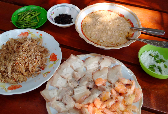 mua-mua-di-an-goi-la-tay-nguyen-1