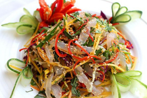 Món ngon bữa trưa: Nộm sứa xoài xanh thanh mát ngày hè - Ảnh 3 Món ngon bữa trưa: Nộm sứa xoài xanh thanh mát ngày hè - Ảnh 3